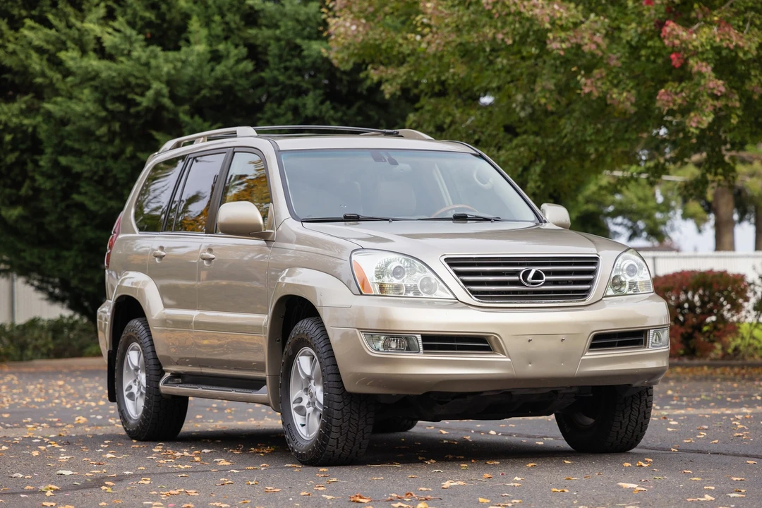 2003 Lexus GX 1st Gen - Image 11 of 12