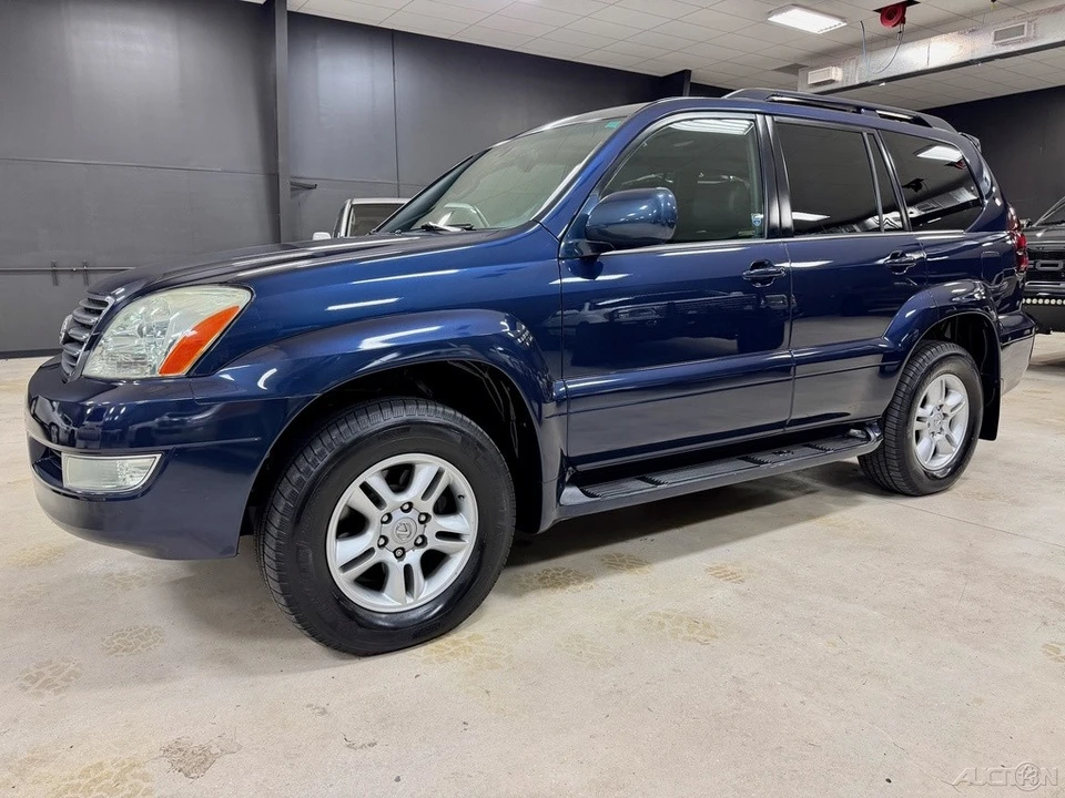 2003 Lexus GX 1st Gen - Image 11 of 12