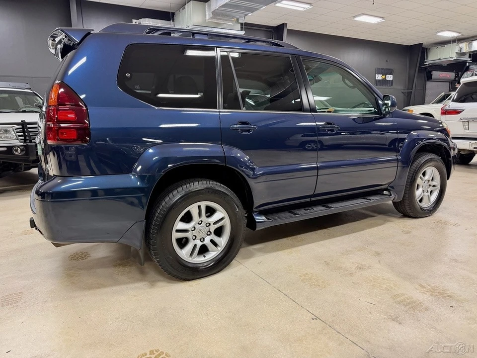 2003 Lexus GX 1st Gen - Image 7 of 12