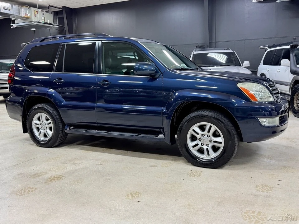 2003 Lexus GX 1st Gen - Image 4 of 12