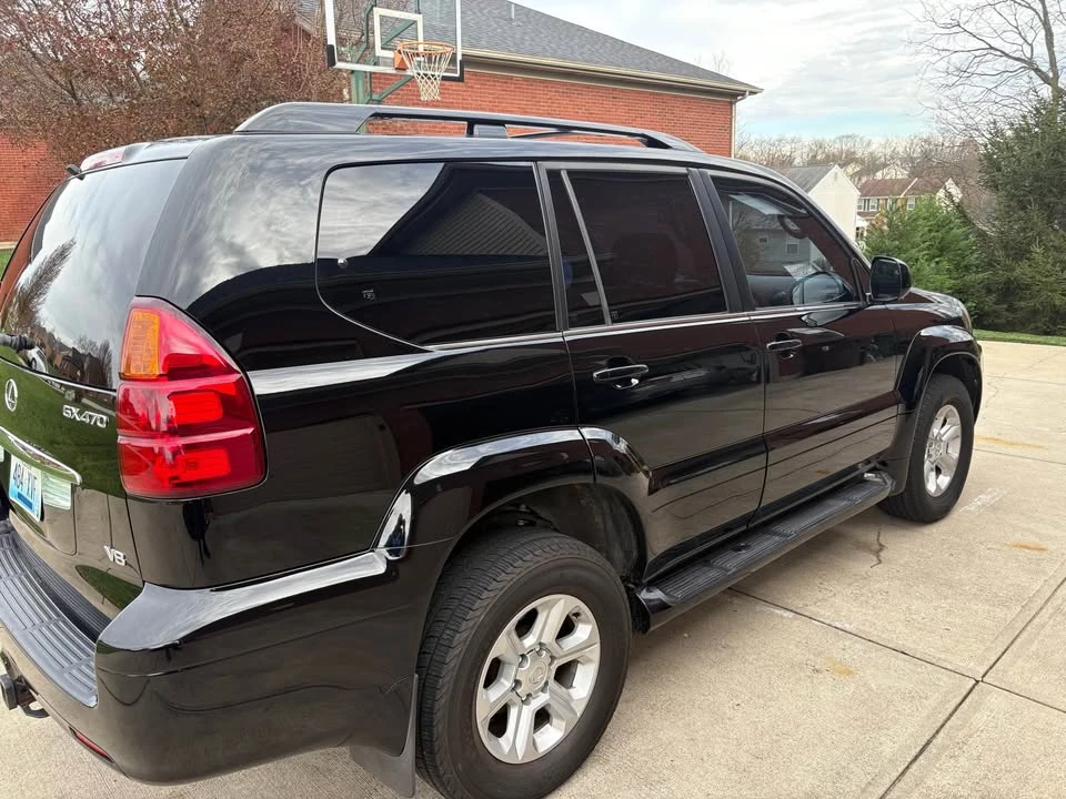 2003 Lexus GX 1st Gen - Image 3 of 9