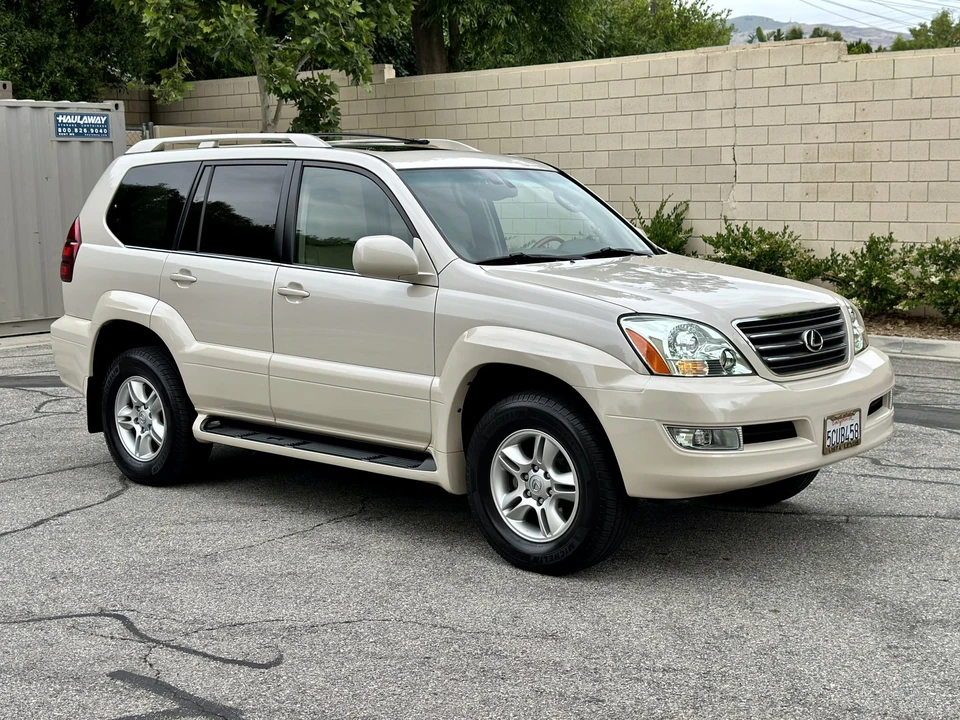 2003 Lexus GX 1st Gen - Image 20 of 31