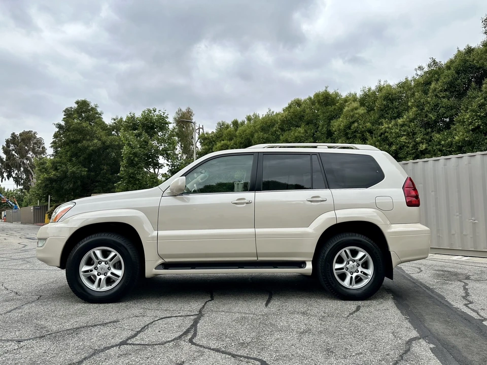 2003 Lexus GX 1st Gen - Image 7 of 31