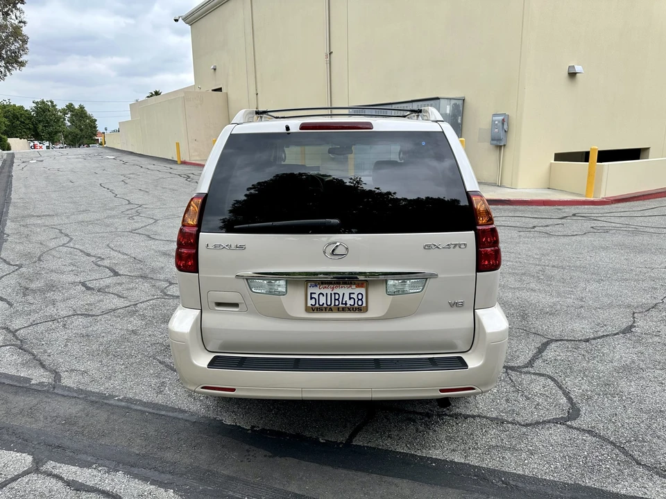 2003 Lexus GX 1st Gen - Image 11 of 31