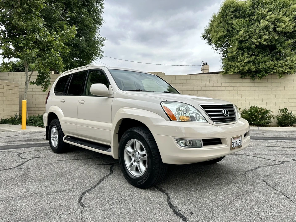 2003 Lexus GX 1st Gen - Image 22 of 31