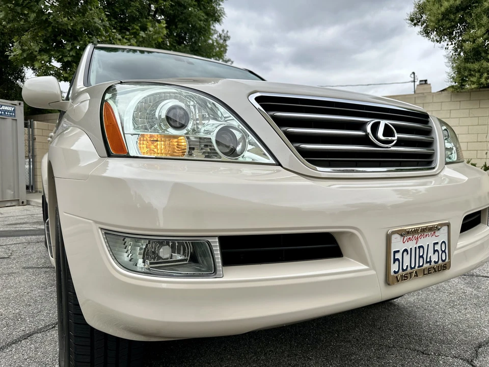 2003 Lexus GX 1st Gen - Image 26 of 31
