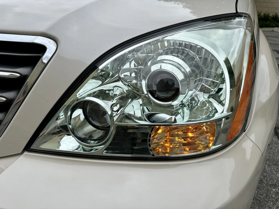 2003 Lexus GX 1st Gen - Image 31 of 31