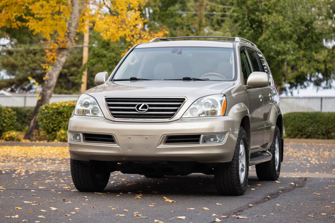 2003 Lexus GX 1st Gen - Image 3 of 31