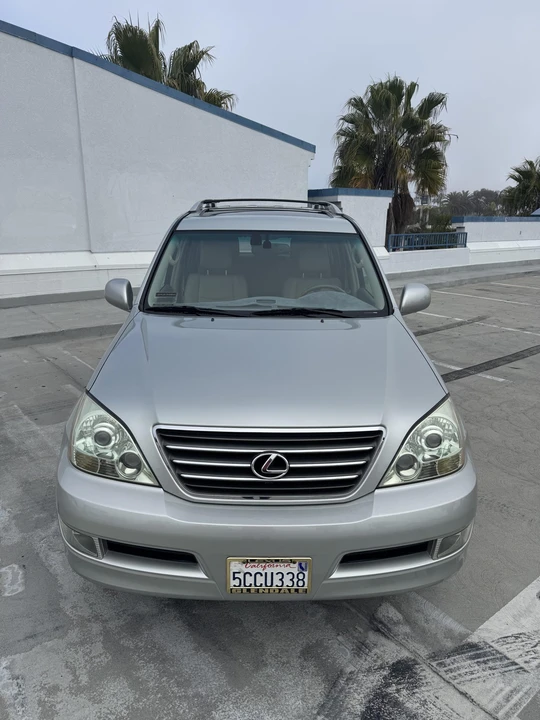2003 Lexus GX 1st Gen - Image 3 of 31