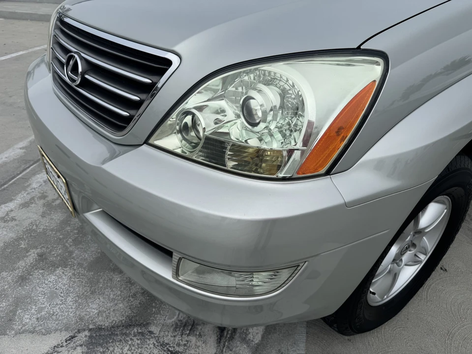 2003 Lexus GX 1st Gen - Image 9 of 31