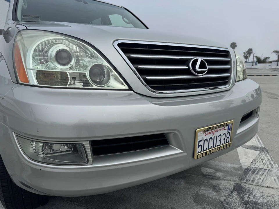 2003 Lexus GX 1st Gen - Image 10 of 31