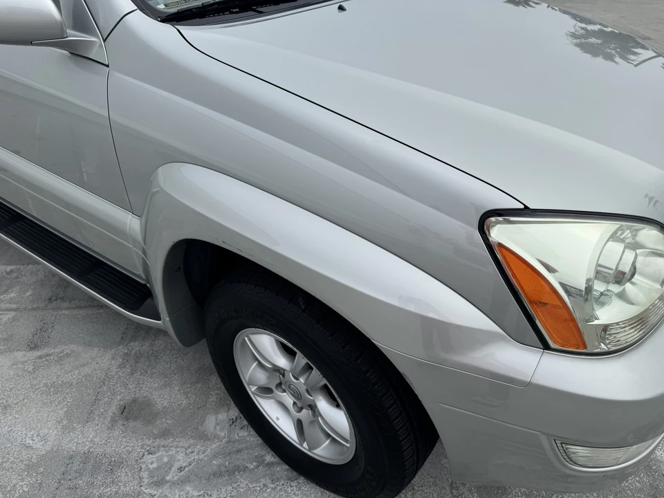 2003 Lexus GX 1st Gen - Image 13 of 31