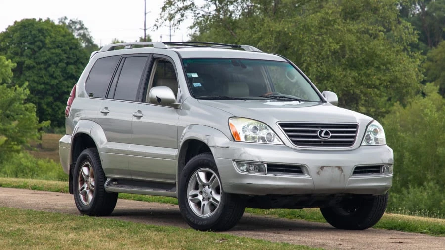 2003 Lexus GX 1st Gen - Image 12 of 13