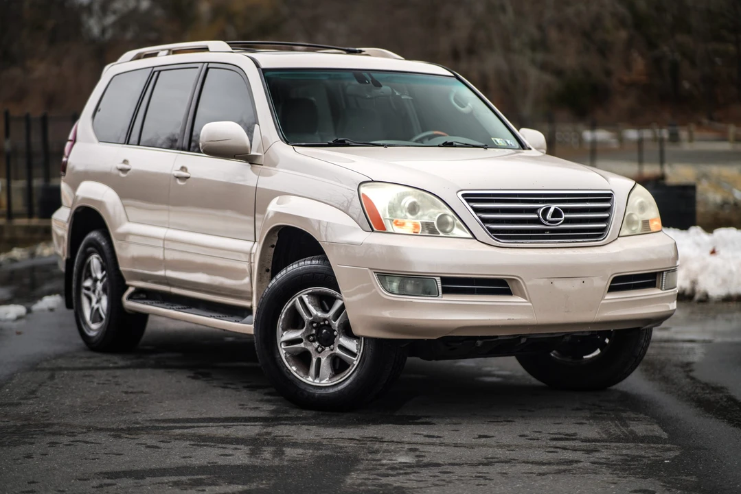 2003 Lexus GX 1st Gen - Image 8 of 31