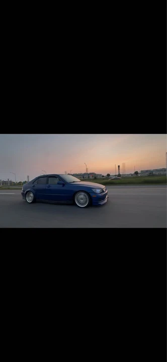 2003 Lexus IS 1st Gen - Image 8 of 13