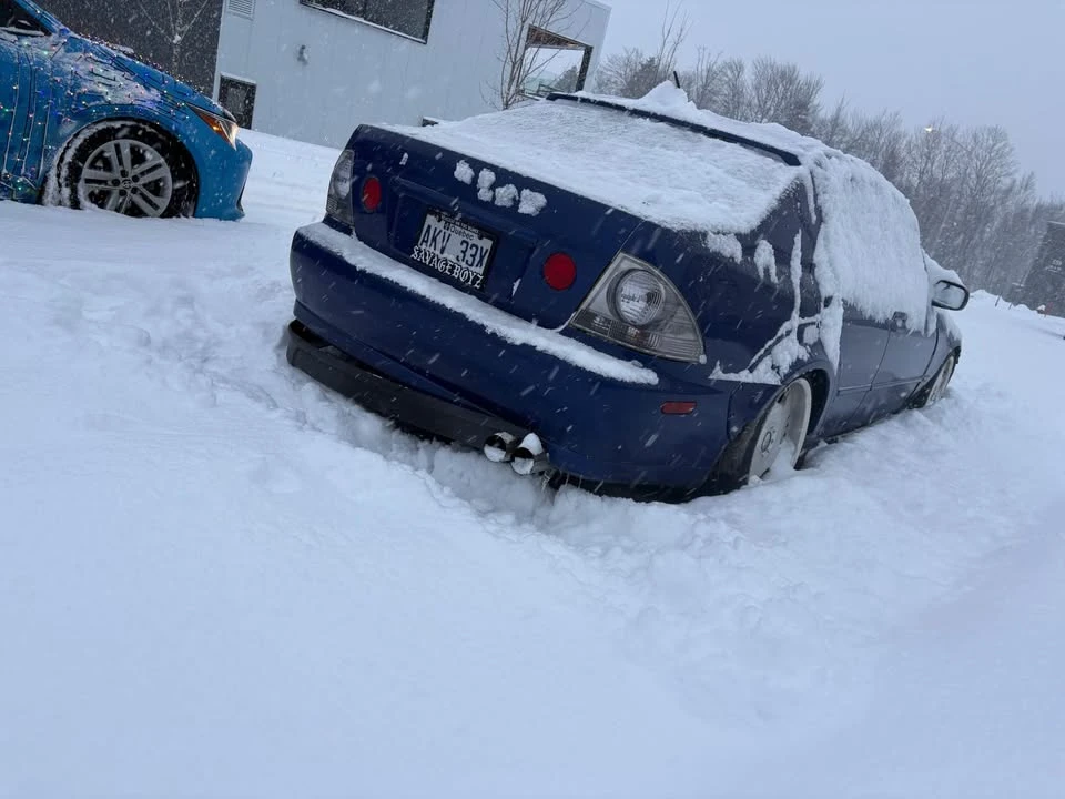 2003 Lexus IS 1st Gen - Image 3 of 13