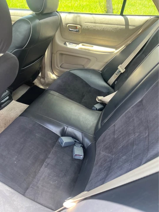 2003 Lexus IS 1st Gen - Image 5 of 5
