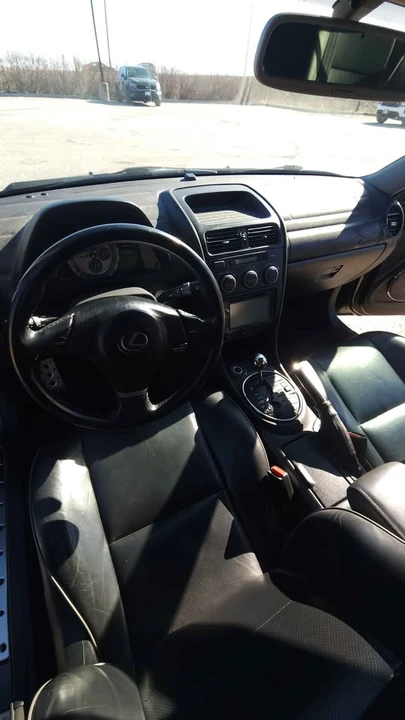 2003 Lexus IS 1st Gen - Image 10 of 20