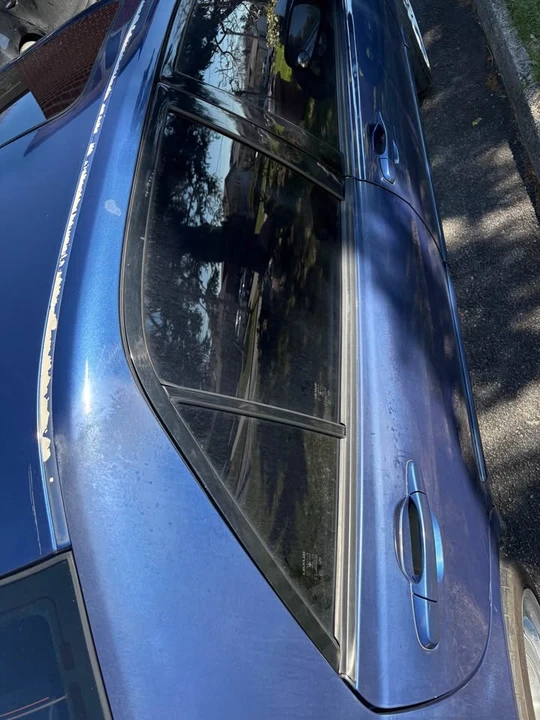 2003 Lexus IS 1st Gen - Image 12 of 15