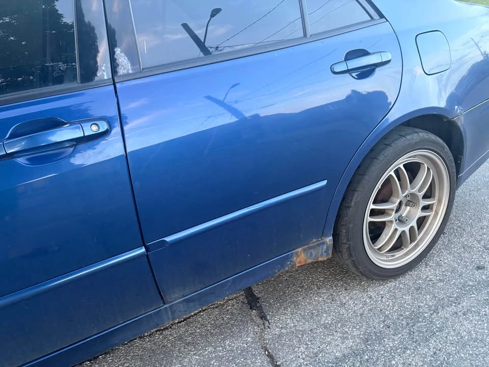 2003 Lexus IS 1st Gen - Image 10 of 15