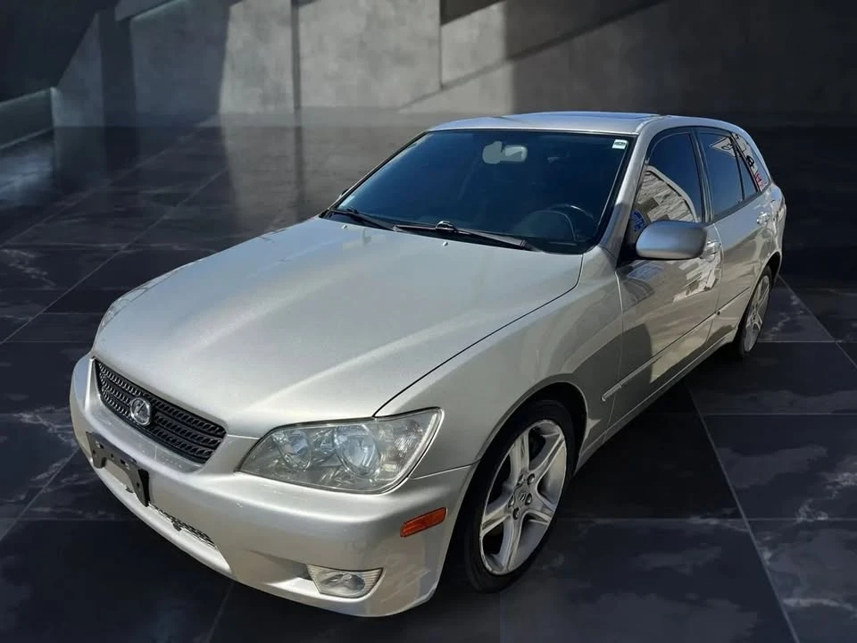 2003 Lexus IS 1st Gen - Image 4 of 18