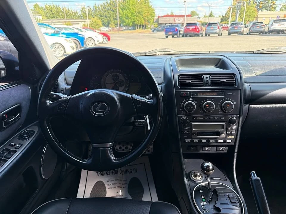 2003 Lexus IS 1st Gen - Image 19 of 20