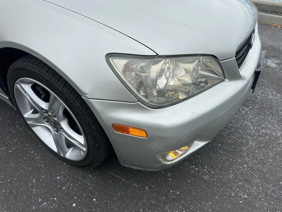 2003 Lexus IS 1st Gen - Image 22 of 31