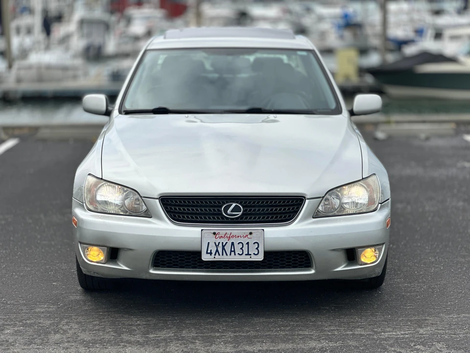 2003 Lexus IS 1st Gen - Image 6 of 31