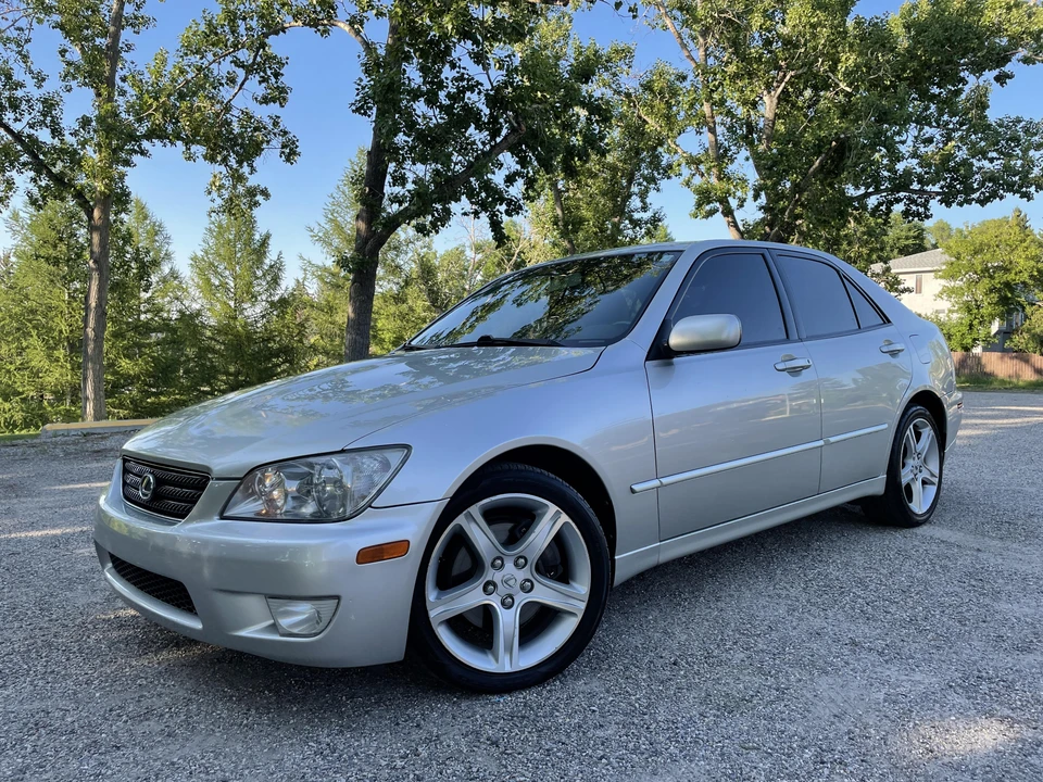 2003 Lexus IS 1st Gen - Image 24 of 31