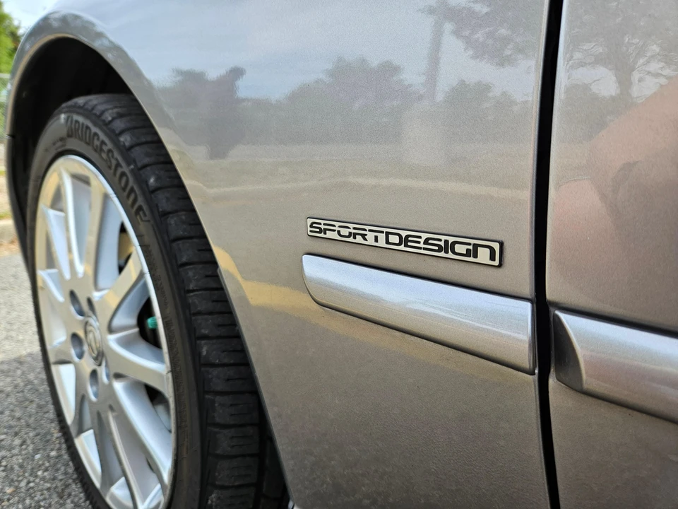 2003 Lexus IS 1st Gen - Image 24 of 31