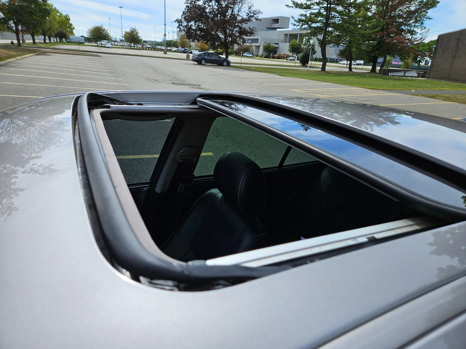 2003 Lexus IS 1st Gen - Image 27 of 31