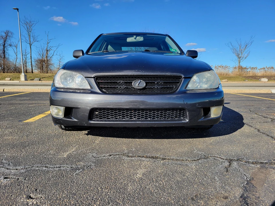 2003 Lexus IS 1st Gen - Image 7 of 31