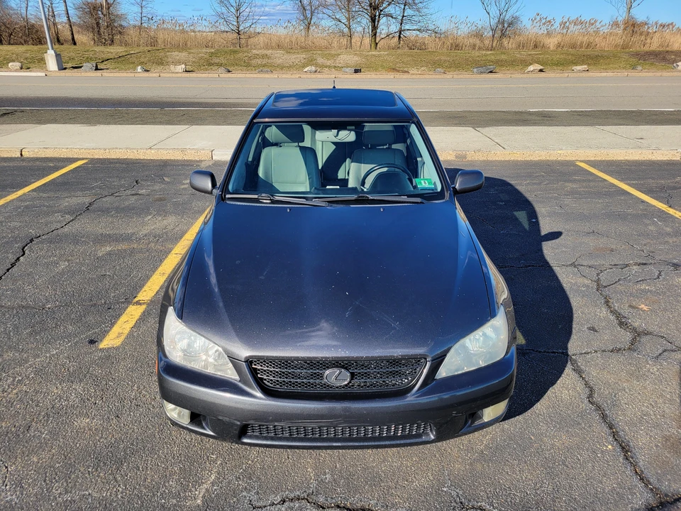 2003 Lexus IS 1st Gen - Image 6 of 31