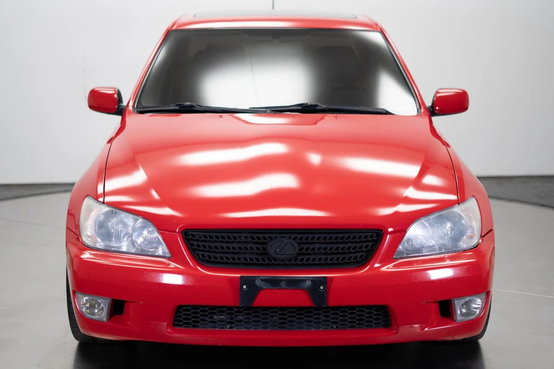 2003 Lexus IS 1st Gen - Image 2 of 31