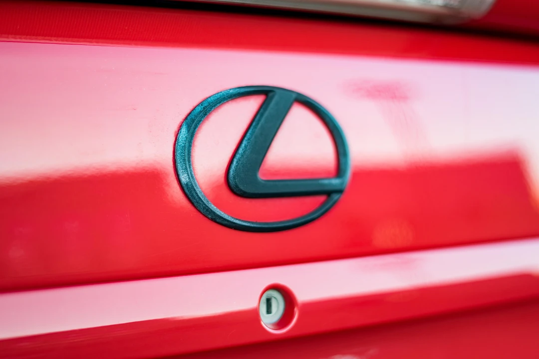 2003 Lexus IS 1st Gen - Image 20 of 31