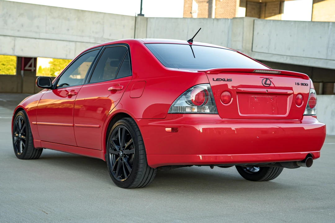 2003 Lexus IS 1st Gen - Image 4 of 31