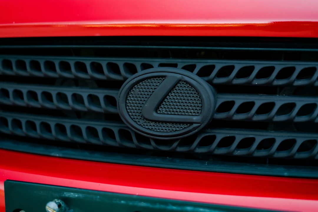 2003 Lexus IS 1st Gen - Image 18 of 31