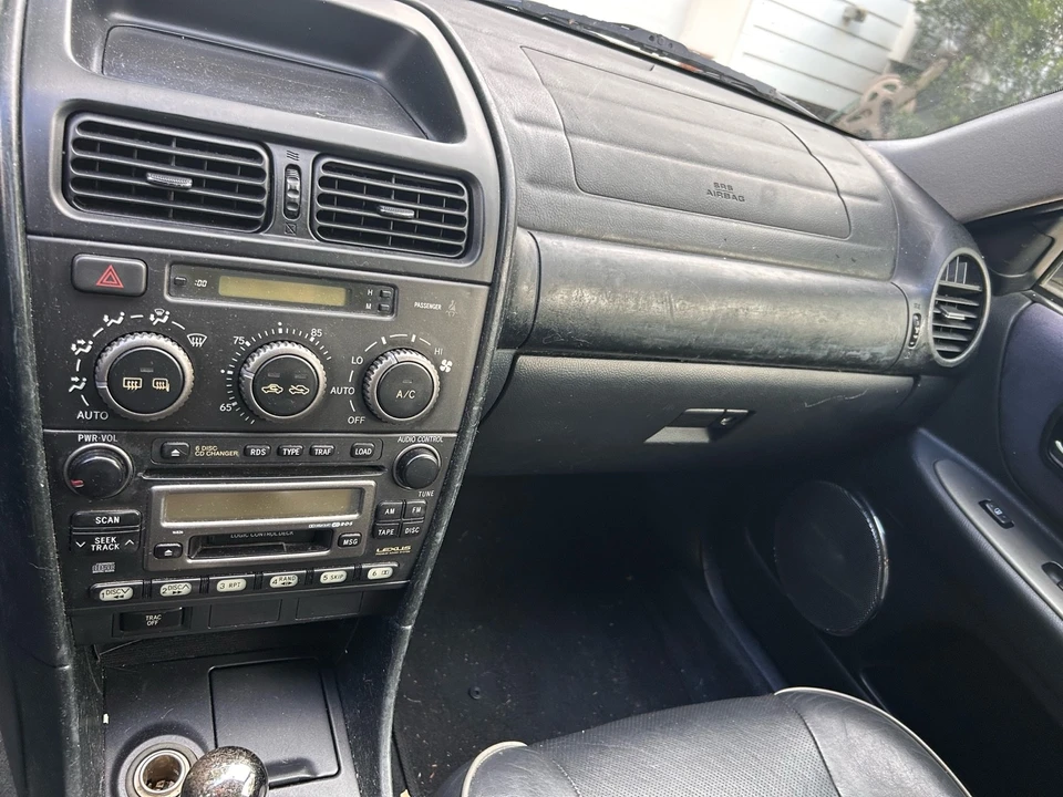 2003 Lexus IS 1st Gen - Image 8 of 10