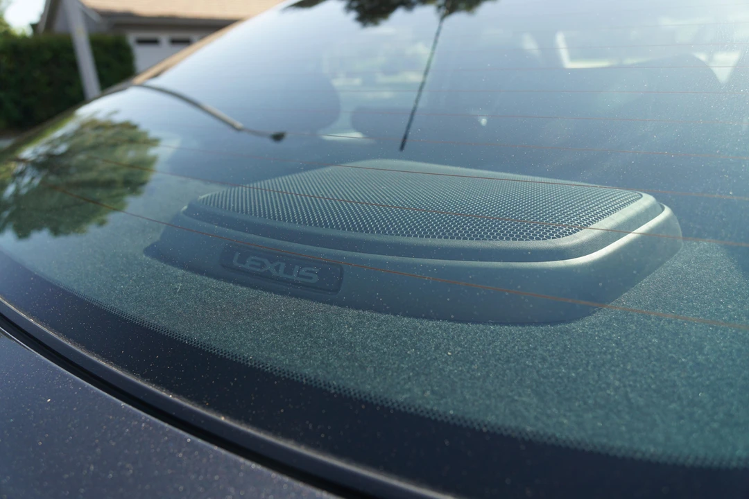 2003 Lexus IS 1st Gen - Image 25 of 31