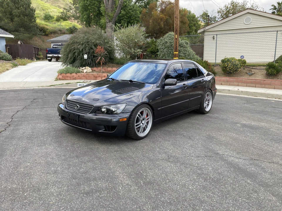 2003 Lexus IS 1st Gen - Image 9 of 31