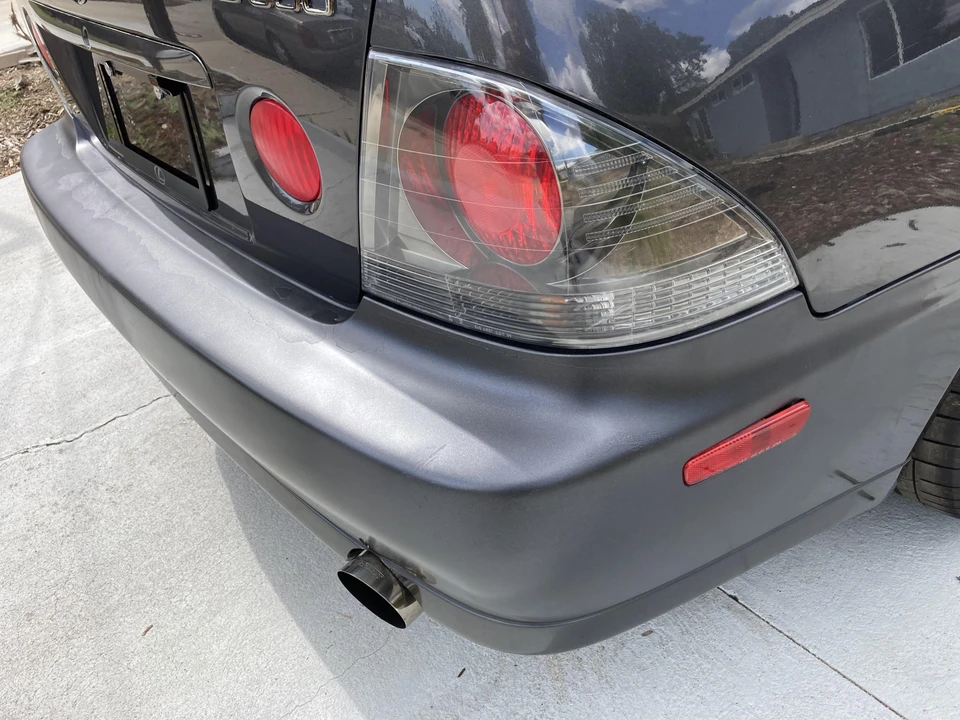 2003 Lexus IS 1st Gen - Image 27 of 31