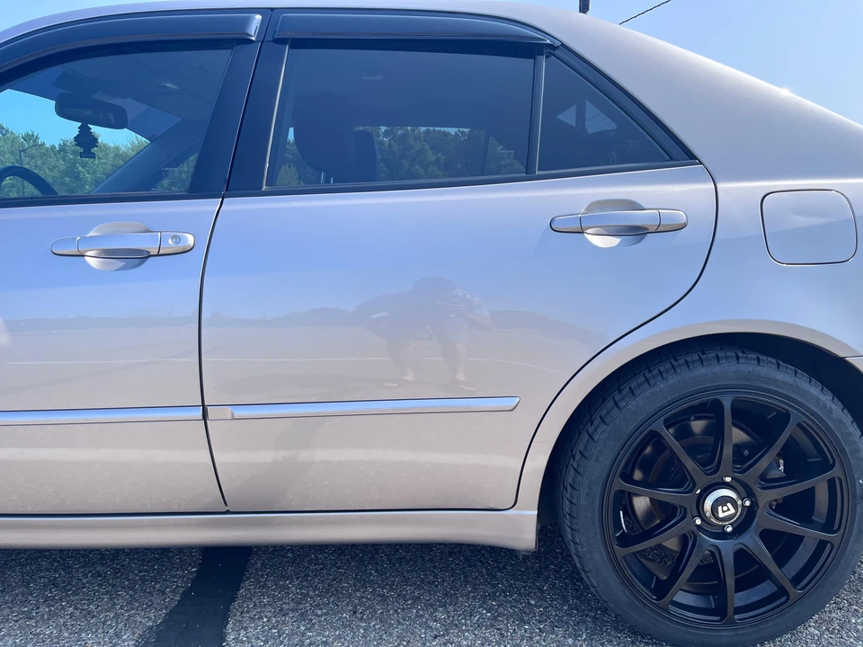 2003 Lexus IS 1st Gen - Image 28 of 30