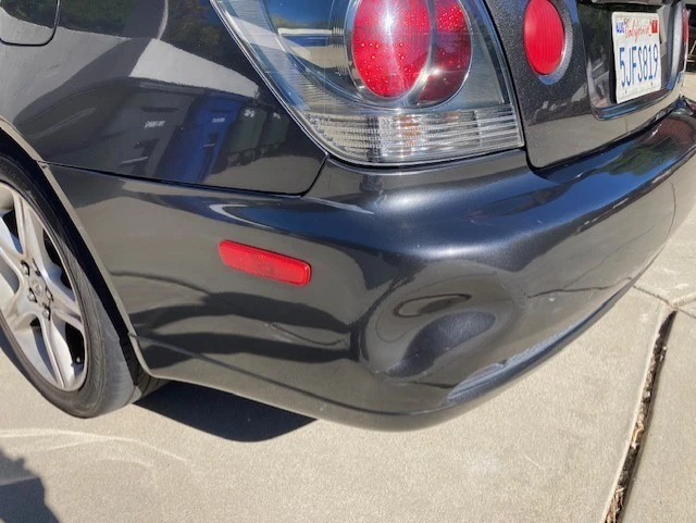 2003 Lexus IS 1st Gen - Image 9 of 13