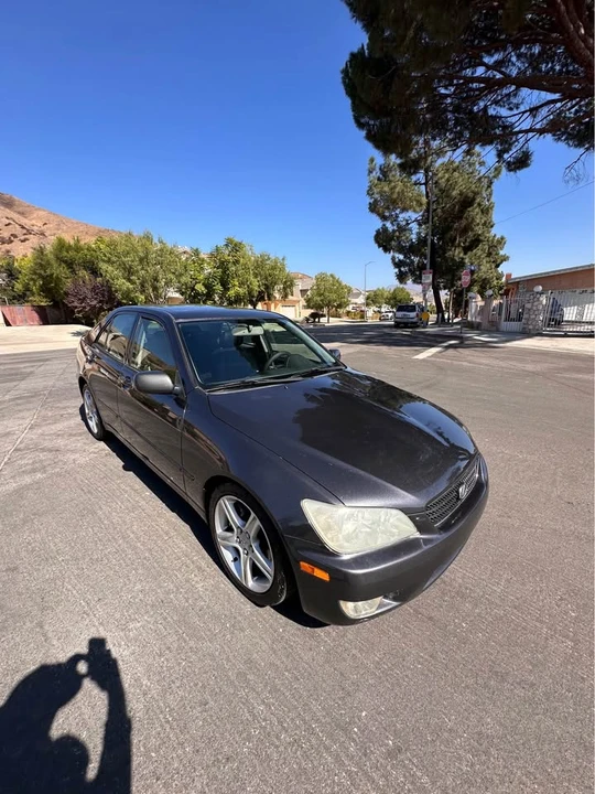 2003 Lexus IS 1st Gen - Image 14 of 20