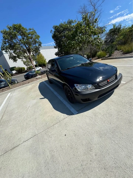2003 Lexus IS 1st Gen - Image 10 of 18