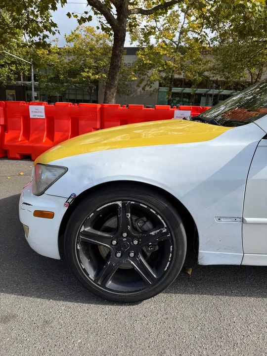 2003 Lexus IS 1st Gen - Image 2 of 12