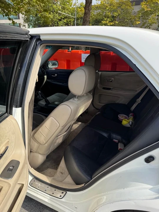 2003 Lexus IS 1st Gen - Image 10 of 12