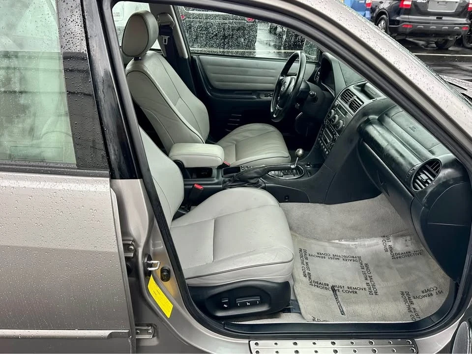 2003 Lexus IS 1st Gen - Image 8 of 15