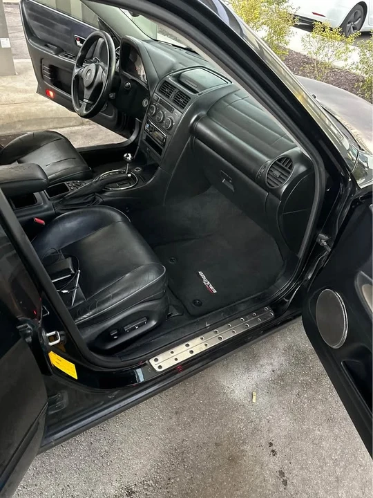 2003 Lexus IS 1st Gen - Image 3 of 4