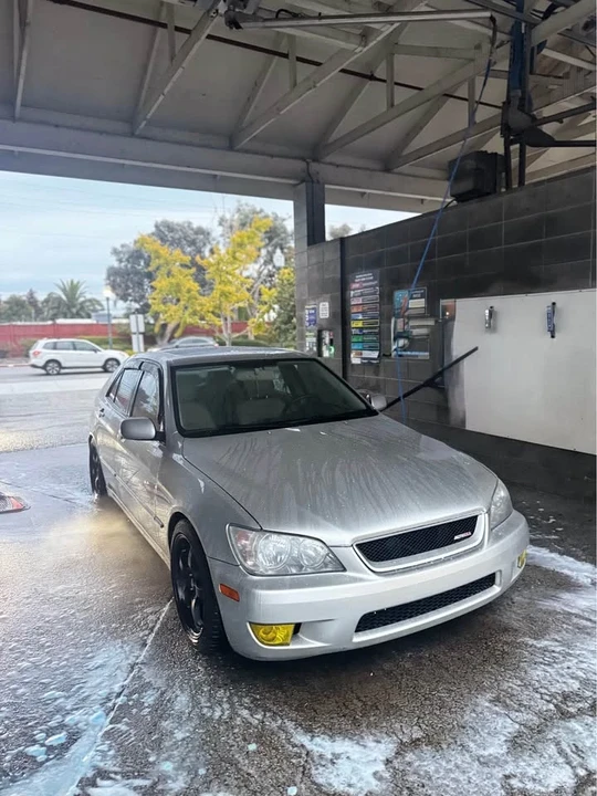 2003 Lexus IS 1st Gen - Image 6 of 6